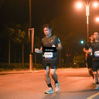 Runner Photo 8382811