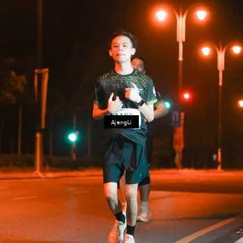 Runner Photo 8382830