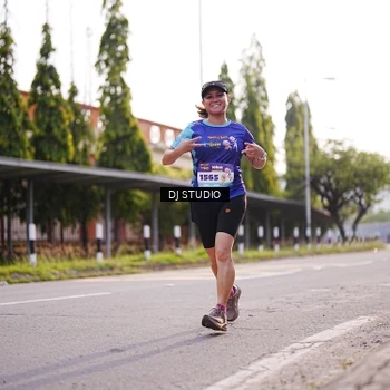 Runner Photo 8382845