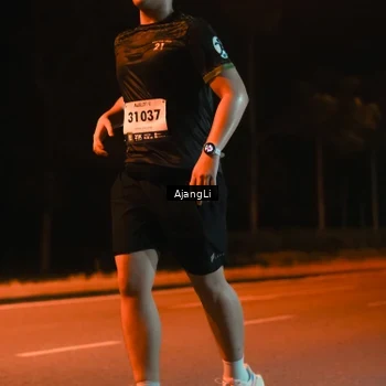 Runner Photo 8382851