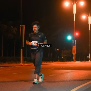 Runner Photo 8382857