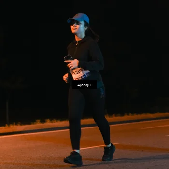 Runner Photo 8382863