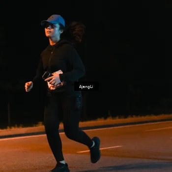 Runner Photo 8382870