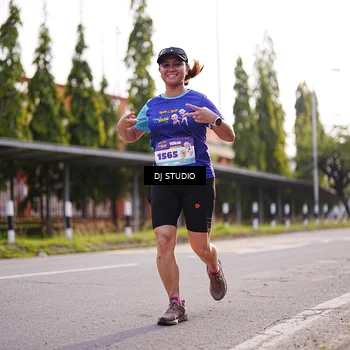 Runner Photo 8382873