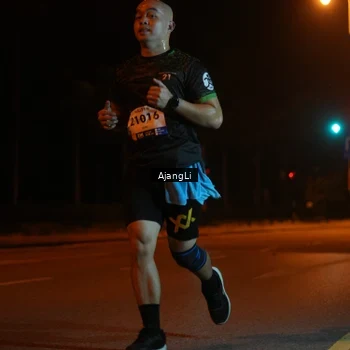 Runner Photo 8382902