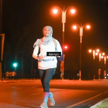 Runner Photo 8382917