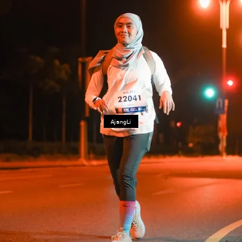Runner Photo 8382925