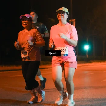Runner Photo 8382947