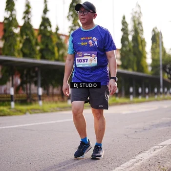 Runner Photo 8382954