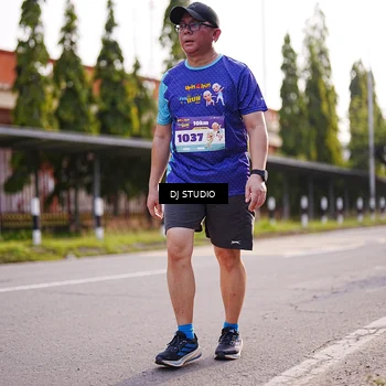 Runner Photo 8382956