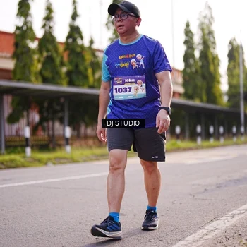 Runner Photo 8382959