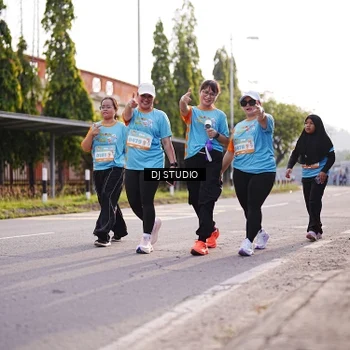 Runner Photo 8382992