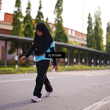 Runner Photo 8383027