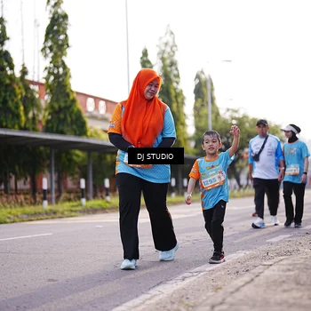 Runner Photo 8383029