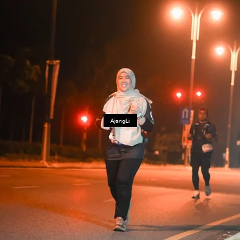 Runner Photo 8383056