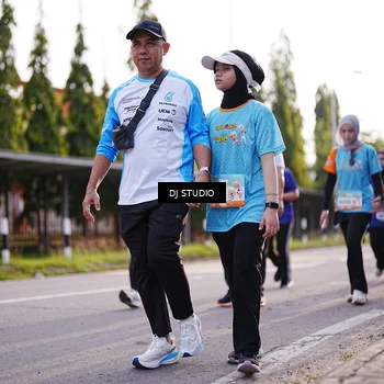 Runner Photo 8383061