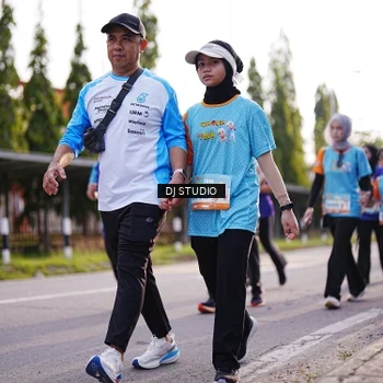 Runner Photo 8383085