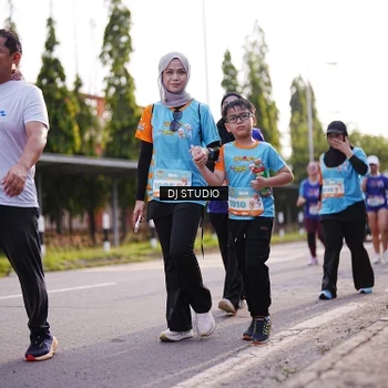 Runner Photo 8383099