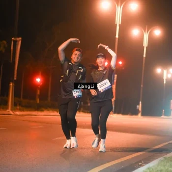 Runner Photo 8383101