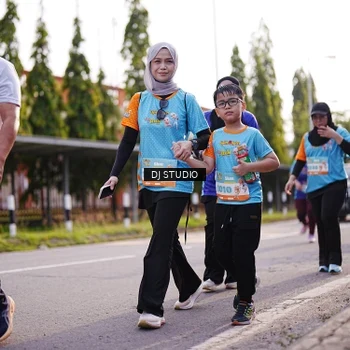 Runner Photo 8383119