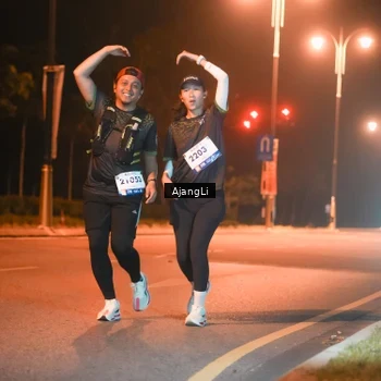 Runner Photo 8383120