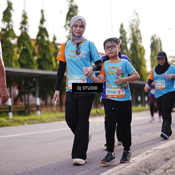 Runner Photo 8383125