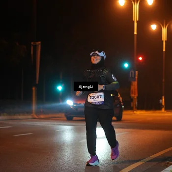 Runner Photo 8383160