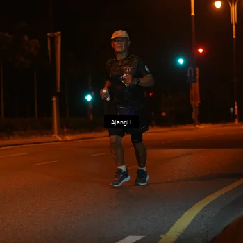 Runner Photo 8383237