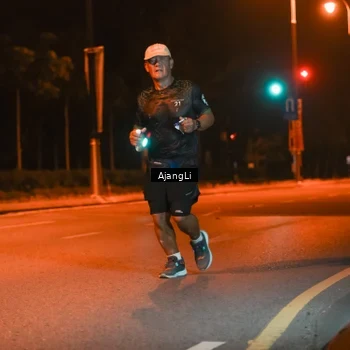 Runner Photo 8383242