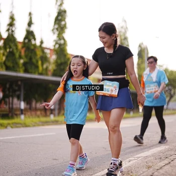 Runner Photo 8383244