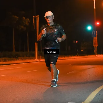 Runner Photo 8383254