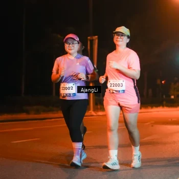 Runner Photo 8383290