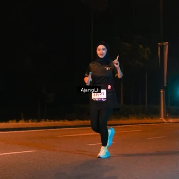 Runner Photo 8383299
