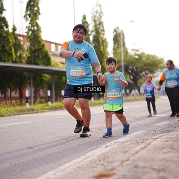 Runner Photo 8383307
