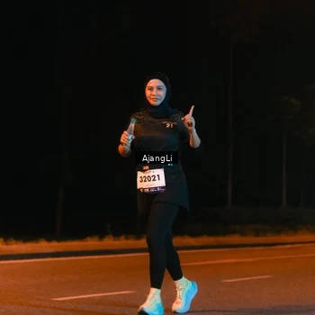 Runner Photo 8383308