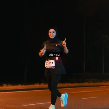 Runner Photo 8383312
