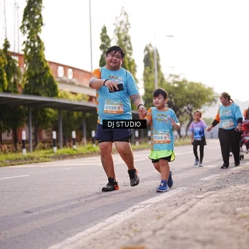 Runner Photo 8383313