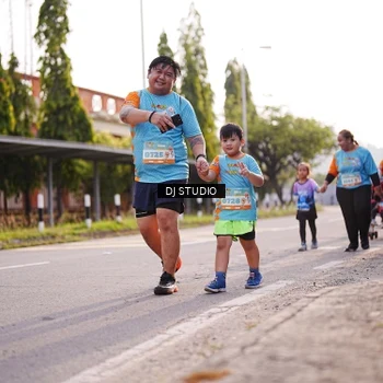 Runner Photo 8383318