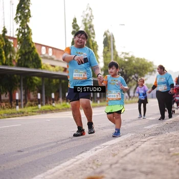 Runner Photo 8383319