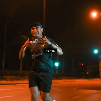 Runner Photo 8383334