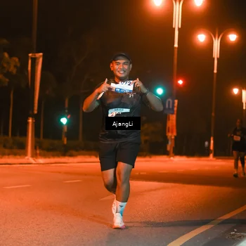 Runner Photo 8383336