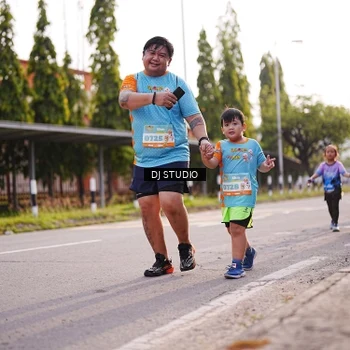 Runner Photo 8383349