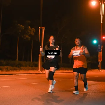 Runner Photo 8383352