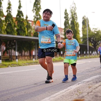Runner Photo 8383359