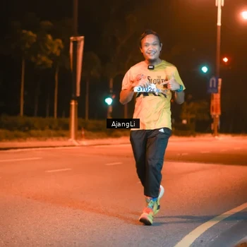 Runner Photo 8383378