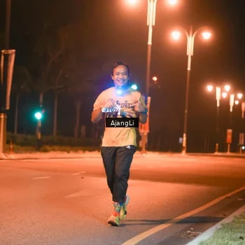 Runner Photo 8383379