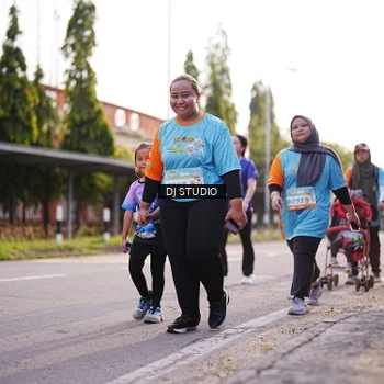 Runner Photo 8383387