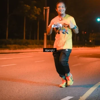 Runner Photo 8383395