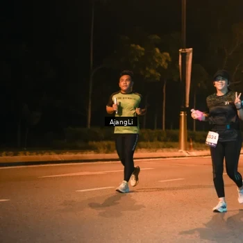 Runner Photo 8383403