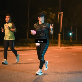 Runner Photo 8383411